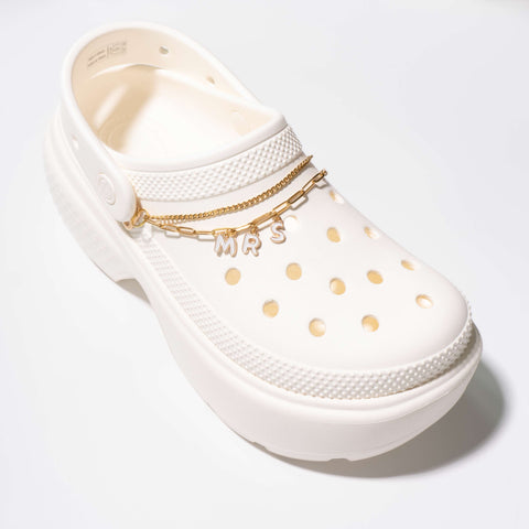 Customisable Letters on Double Strand Shoe Chains in Gold – Enamel Bubble Font White