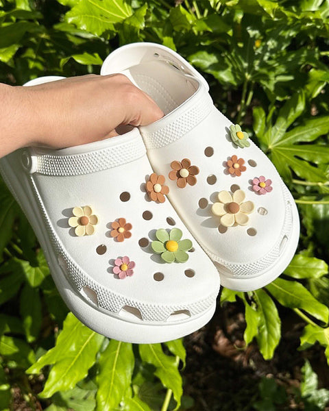 Neutral Multi Size Flowers Shoe Charms Set of 10