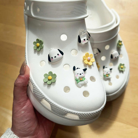Pochacco Sanrio Charms Set with Flowers