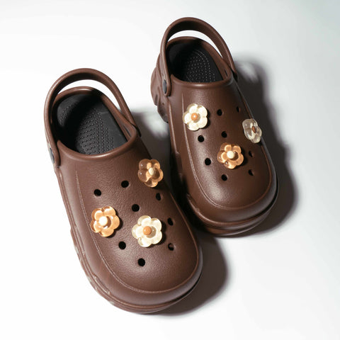 Brown and Cream Jelly Flowers Shoe Charm Set