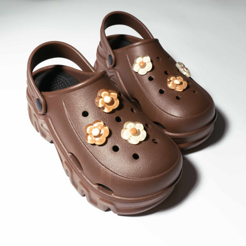 Brown and Cream Jelly Flowers Shoe Charm Set
