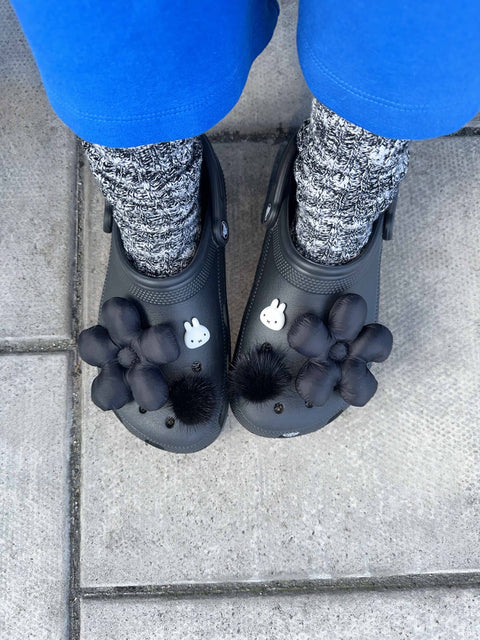 Pair of Plush Flower Shoe Charms in Black