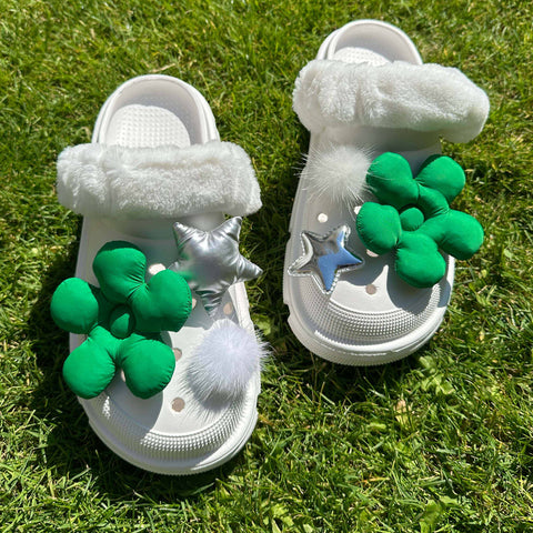 Pair of Plush Flower Shoe Charms in Green